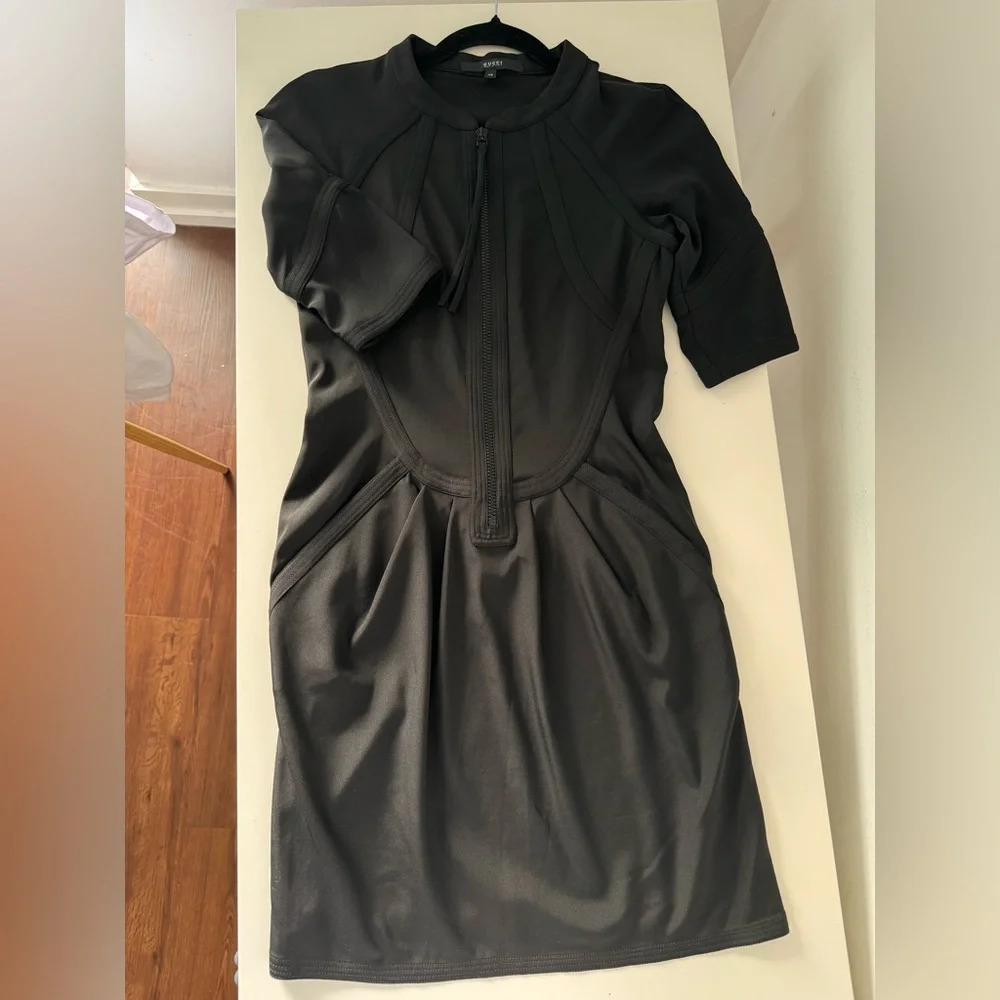 Authentic Gucci Black Silk Stretch Tailored Zip Dress It 38 Small